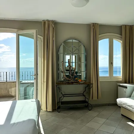 Hotel Torremare